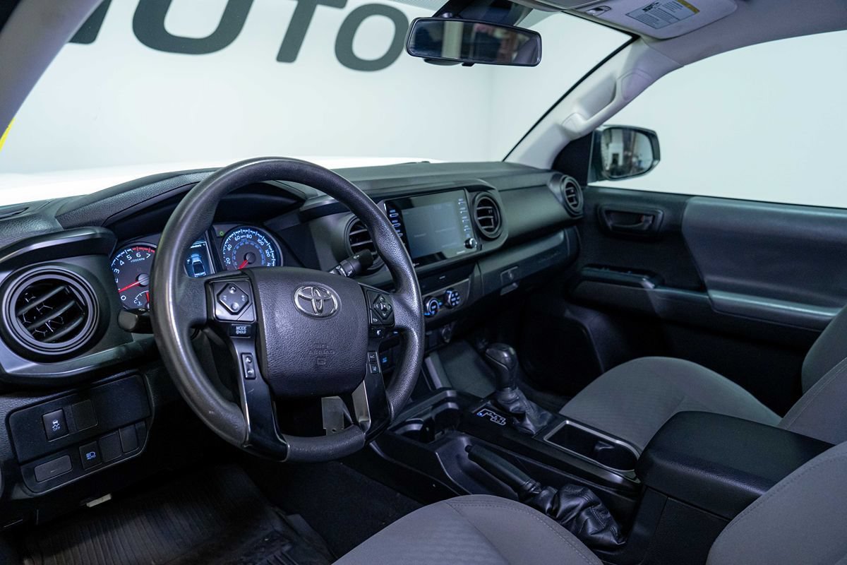 Used 2021 Toyota Tacoma SR AWD/4WD image 9