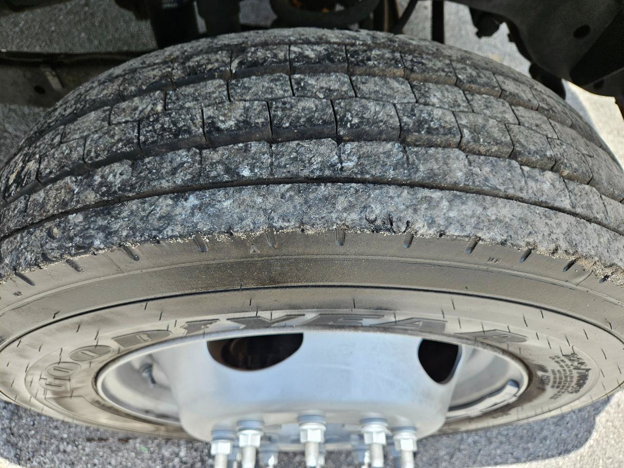Used 2011 Ford F550 2WD Crew Cab Super Duty w/ Payload Upgrade Pkg image 29