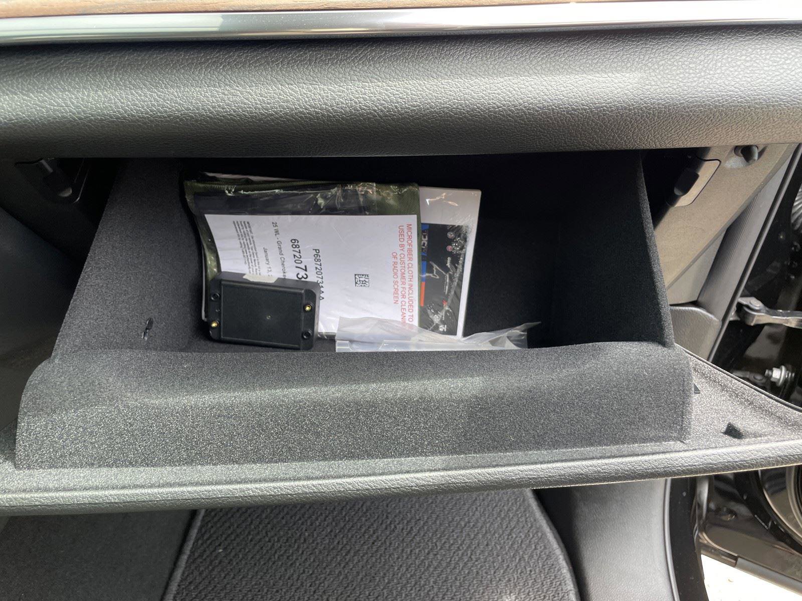 Used 2025 Jeep Grand Cherokee Summit w/ Adv Protech Group IV AWD/4WD image 50