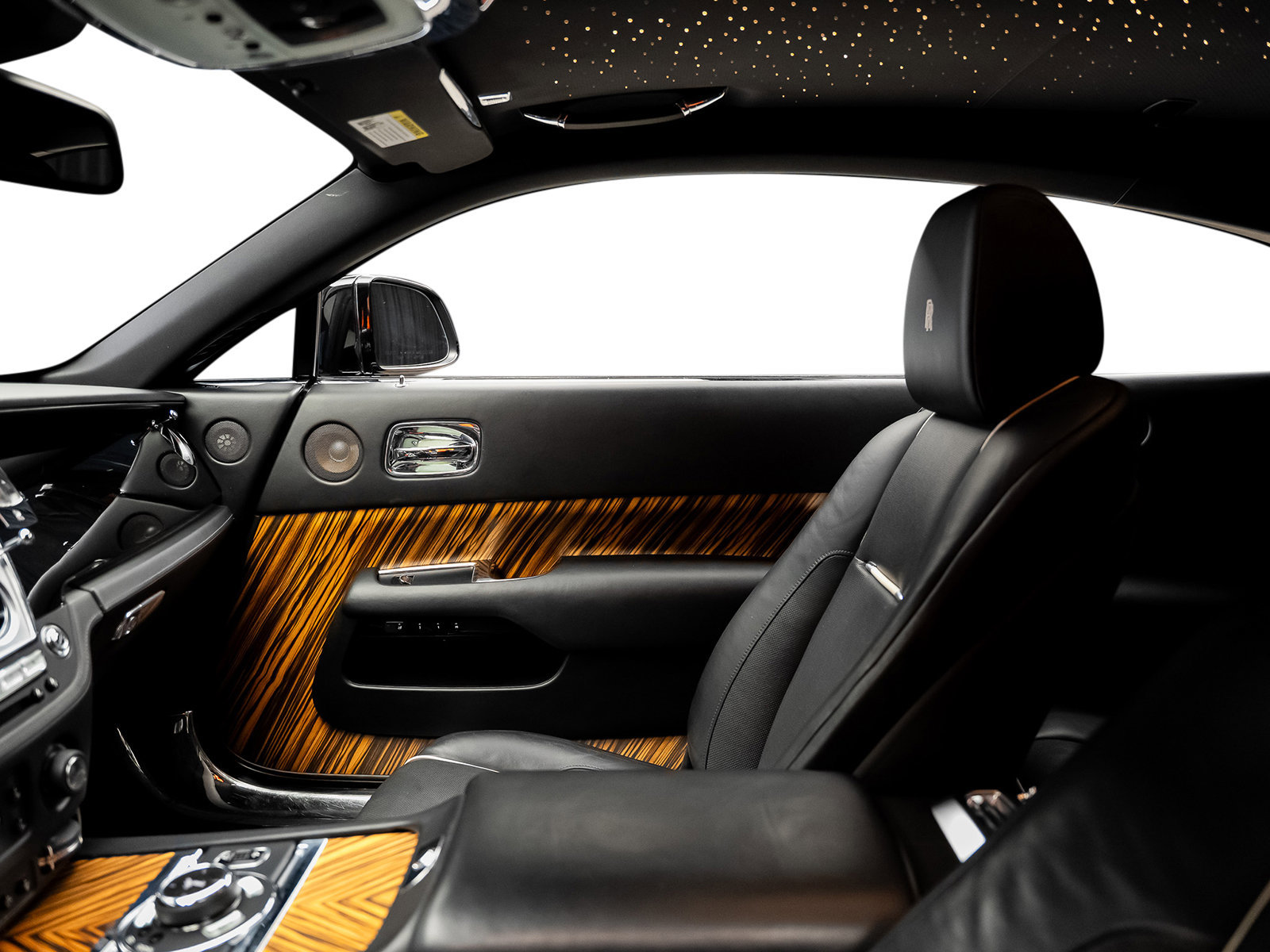 Used 2016 Rolls-Royce Wraith RWD image 56