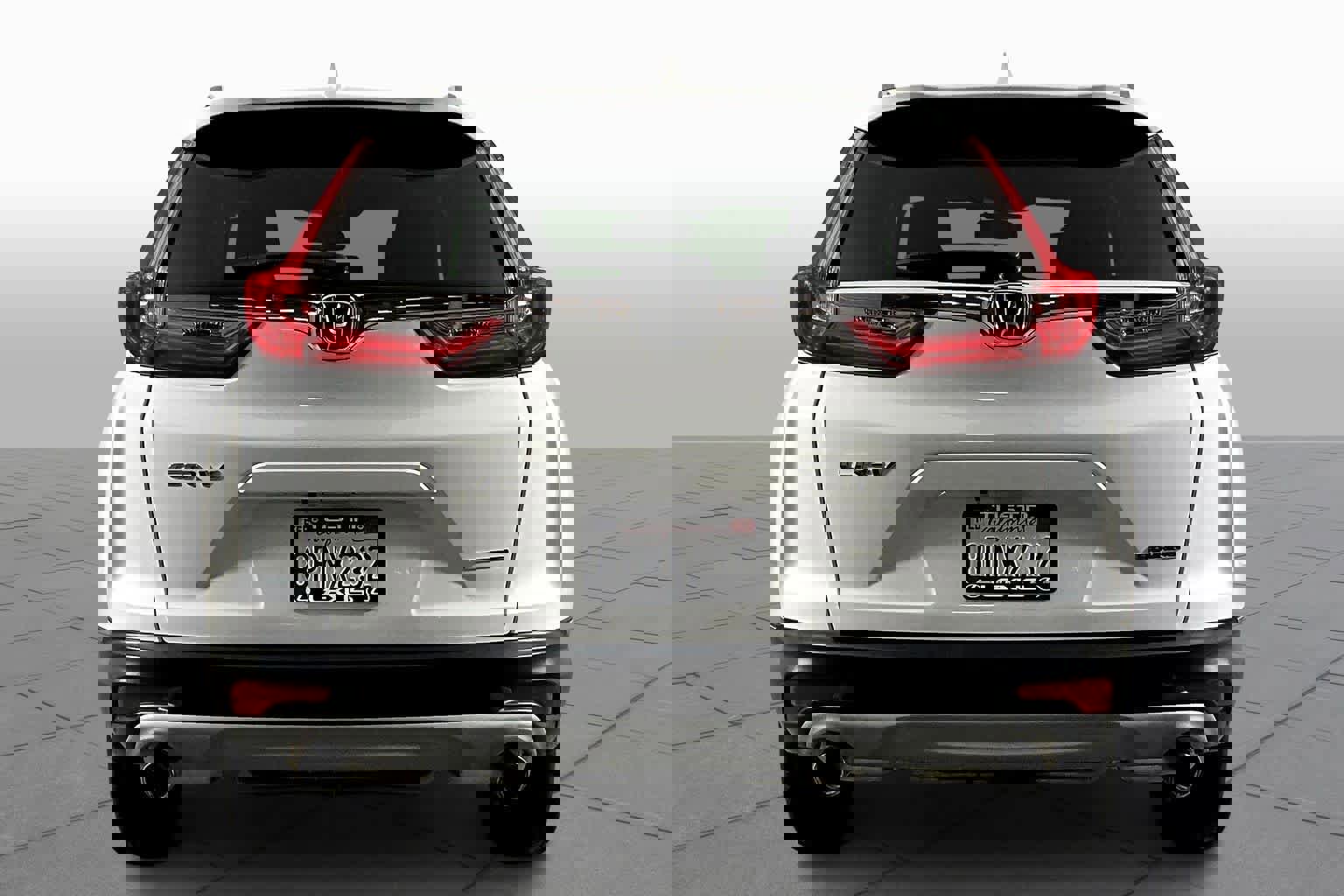 Used 2019 Honda CR-V Touring image 4