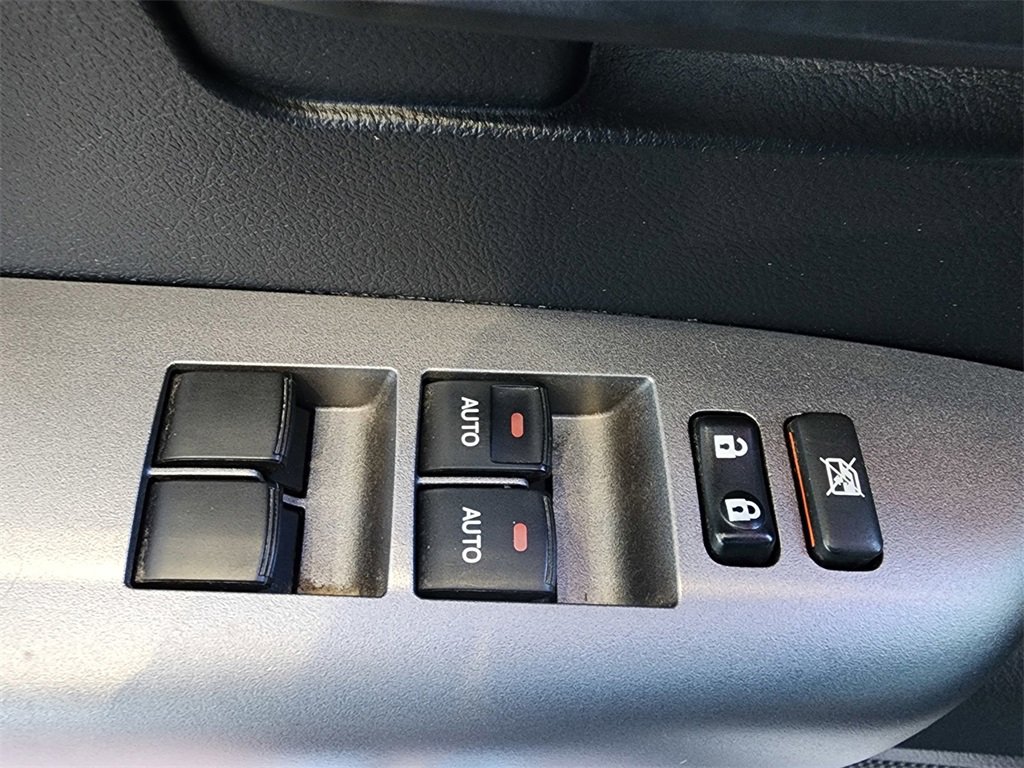 Used 2016 Toyota Sequoia SR5 image 15