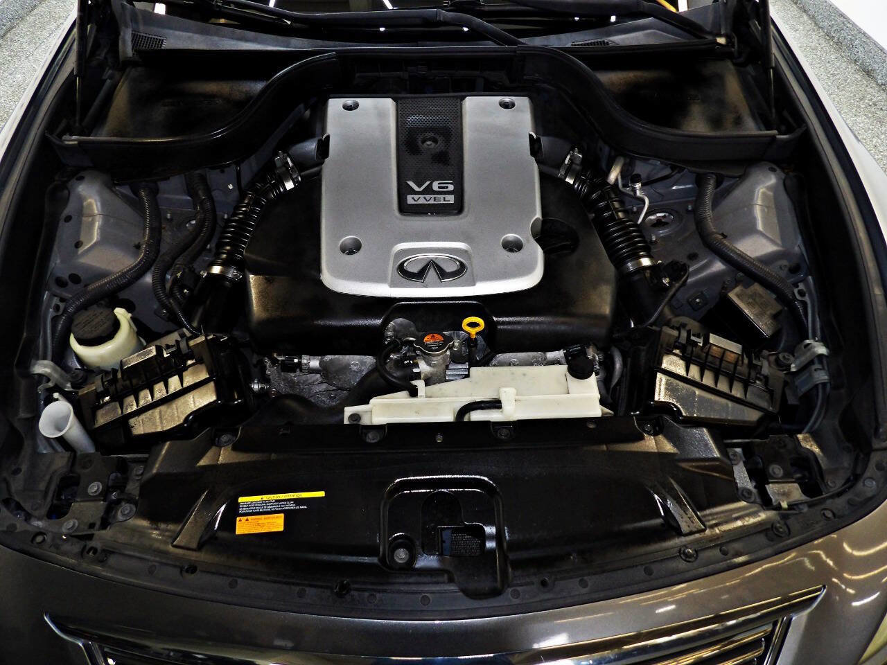 Used 2010 INFINITI G37 x Sedan AWD/4WD image 22