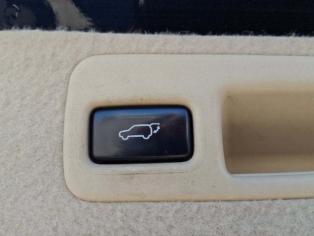 Used 2015 Lexus RX 450h AWD image 36