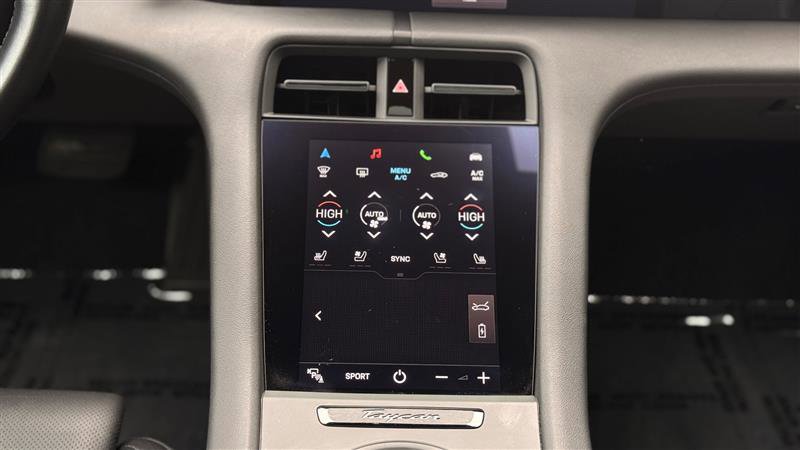 Used 2023 Porsche Taycan w/ Premium Package image 23