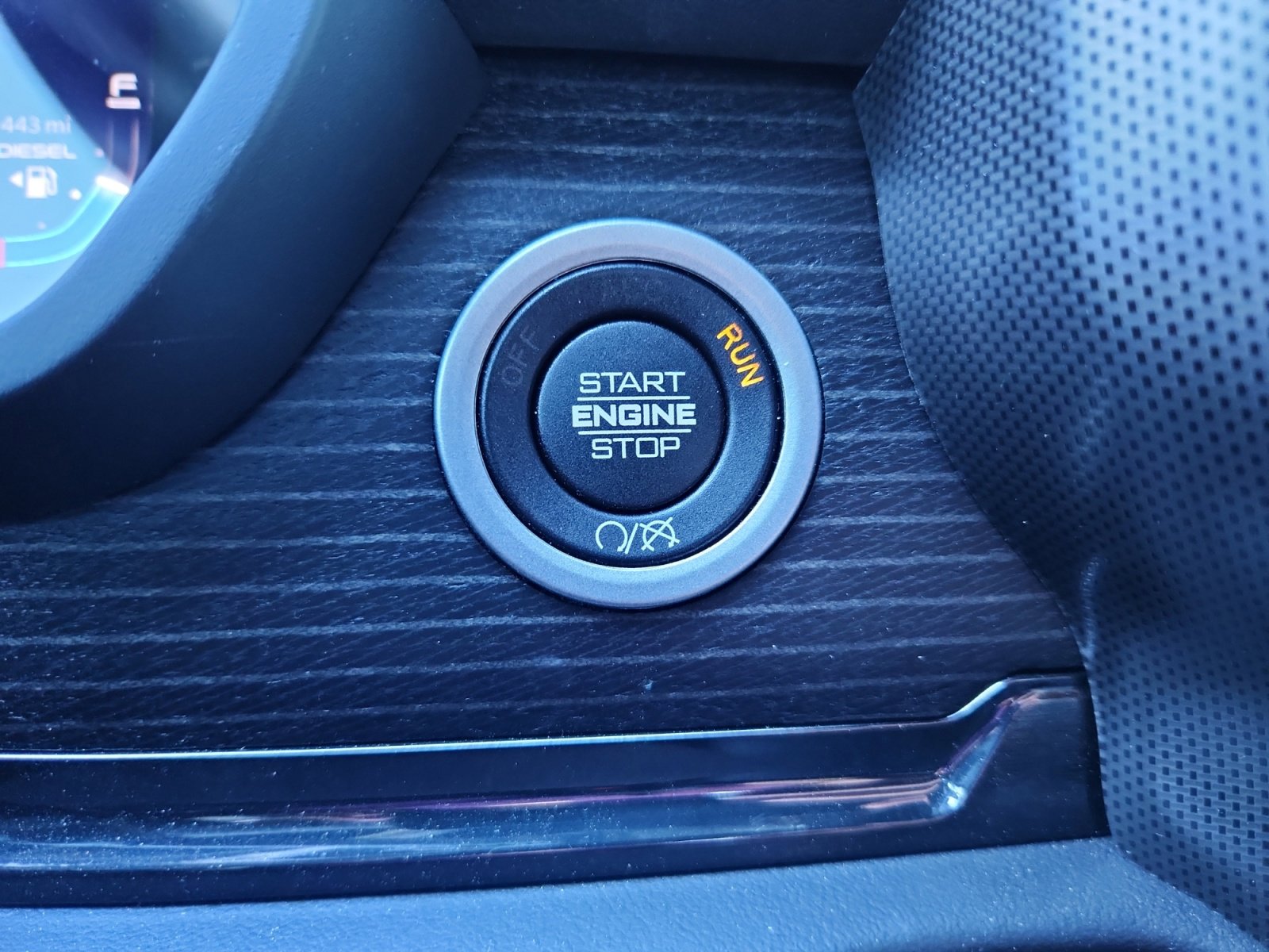 Used 2024 RAM 3500 Limited w/ Night Edition image 30