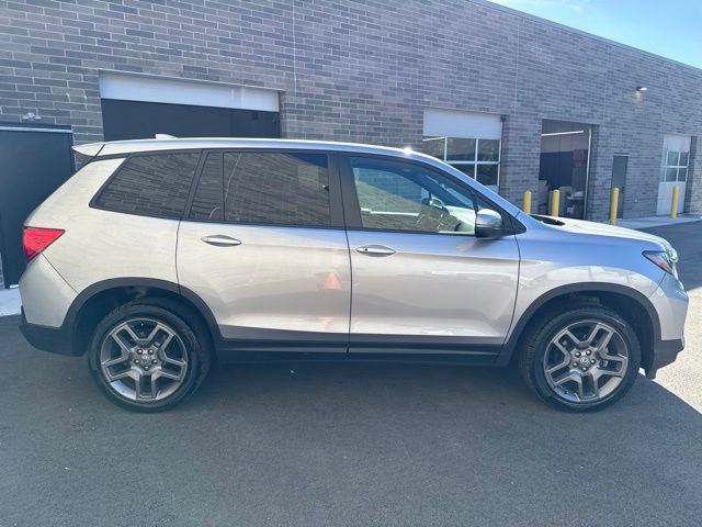 Used 2023 Honda Passport EX-L image 4