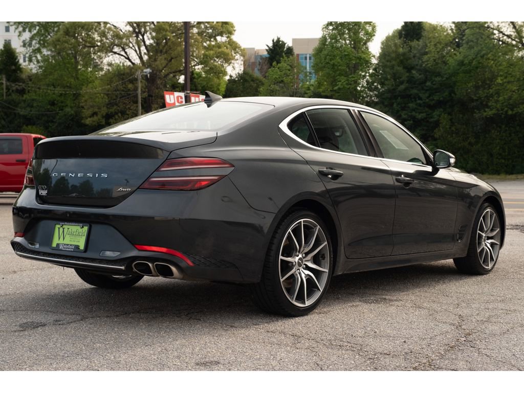 Used 2023 Genesis G70 2.0T image 8