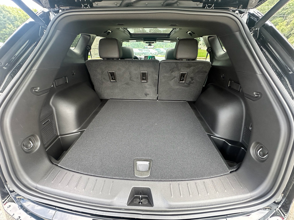 New 2025 Chevrolet Blazer RS w/ Driver Confidence II Package image 22