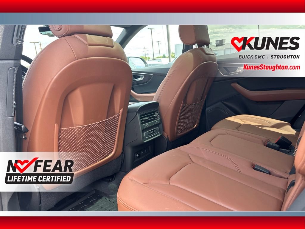 Used 2023 Audi Q8 Premium w/ Convenience Package AWD/4WD image 24