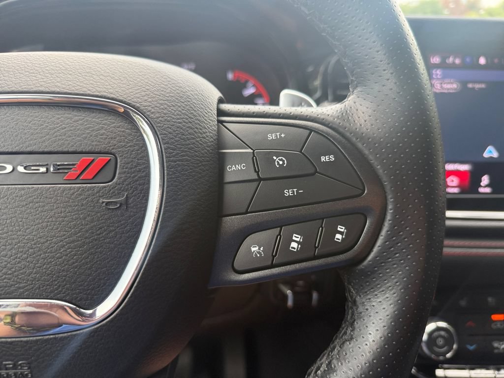 Used 2024 Dodge Durango GT RWD image 23