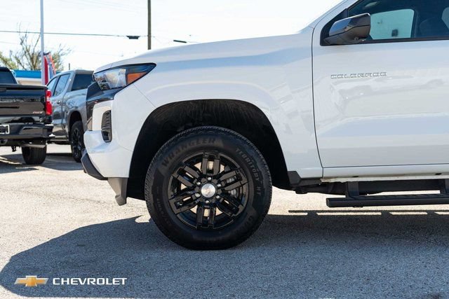 New 2024 Chevrolet Colorado LT w/ LT Convenience Package II RWD image 11