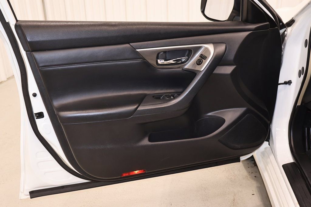 Used 2013 Nissan Altima 2.5 SL image 10