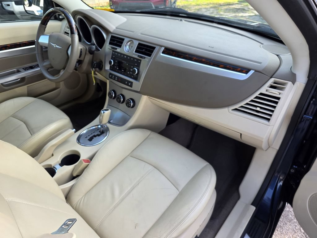 Used 2008 Chrysler Sebring Limited w/ Luxury Group FWD image 10
