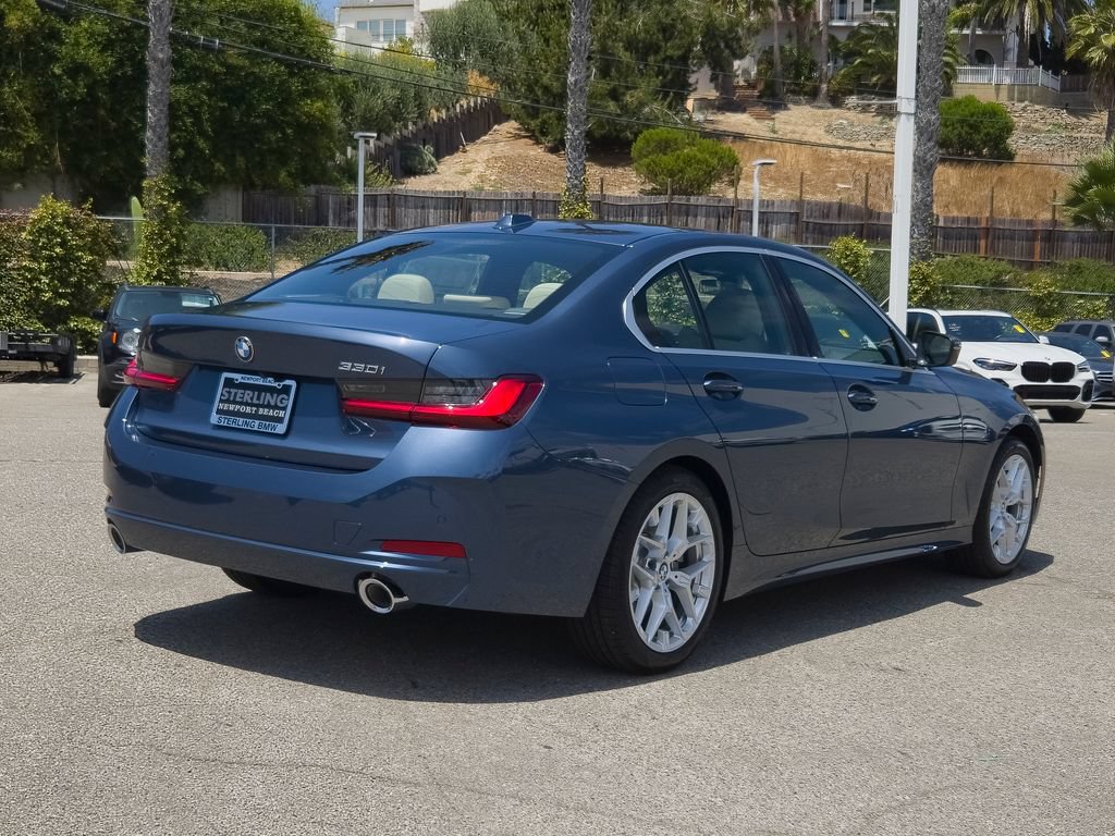 New 2026 BMW 330i Sedan w/ Premium Package RWD image 18