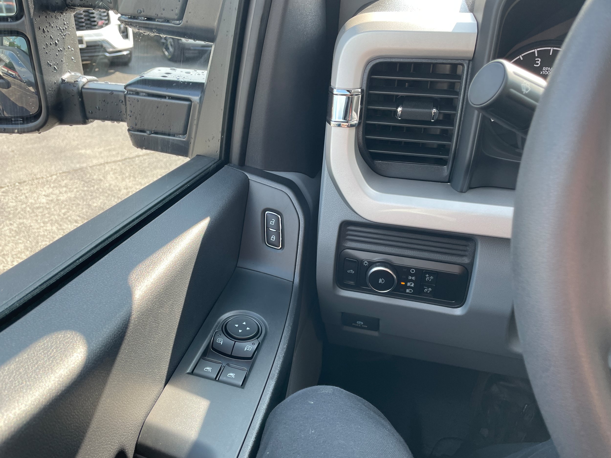 New 2027 Ford F250 XL w/ XL Chrome Package AWD/4WD image 24