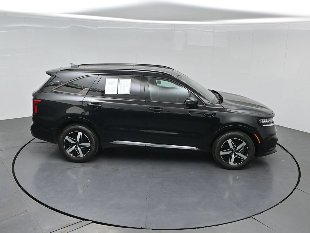 Used 2023 Kia Sorento S w/ Panoramic Sunroof Package FWD image 48