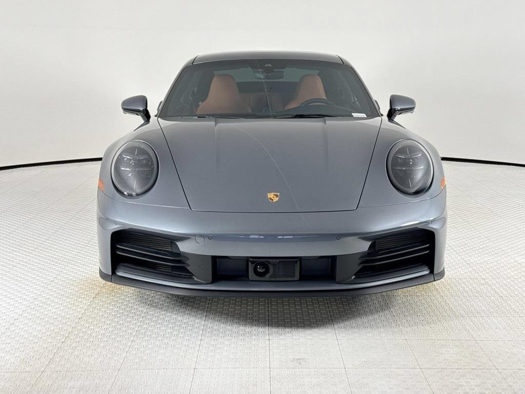 Certified 2025 Porsche 911 Carrera RWD image 10