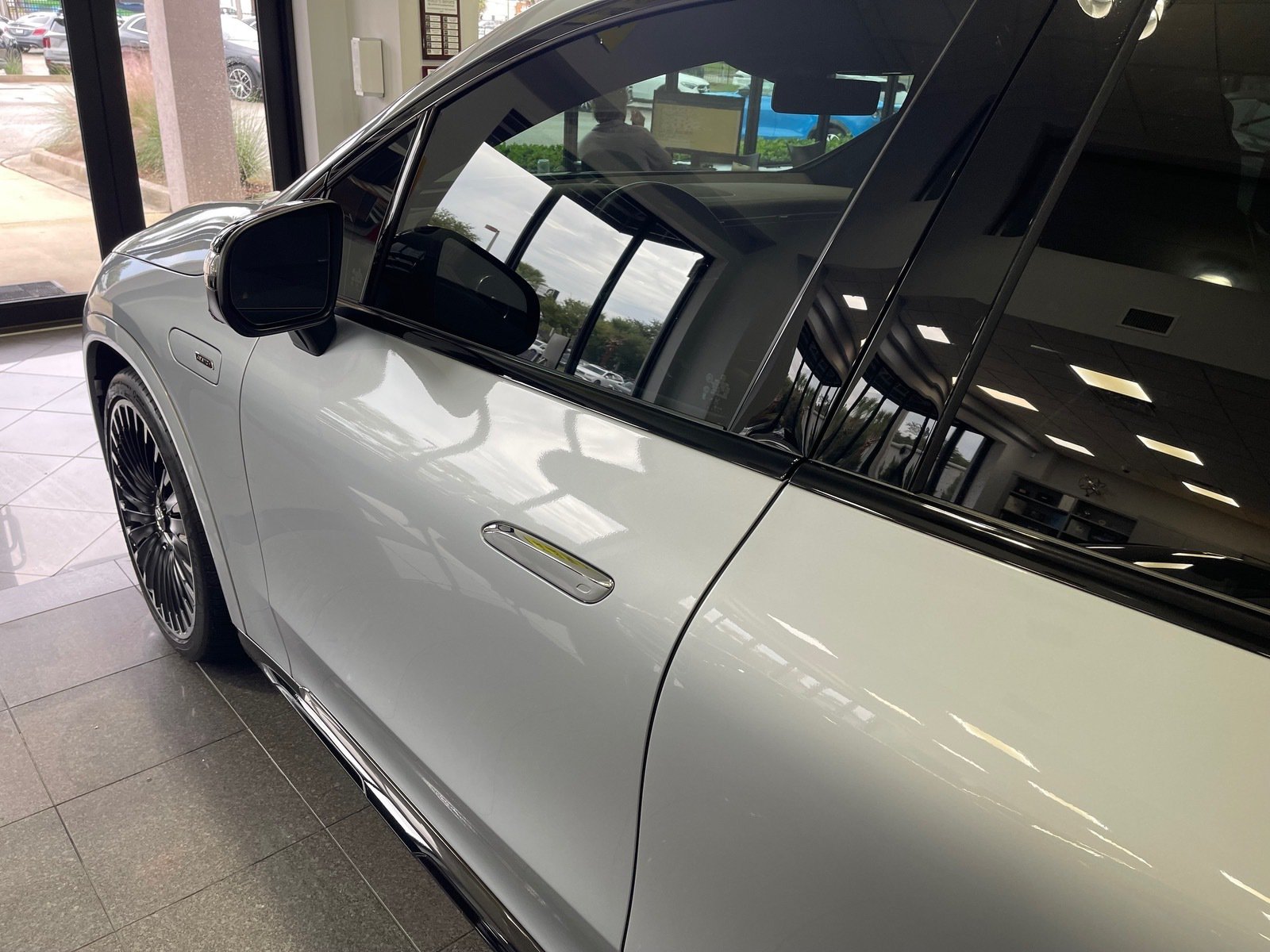 Used 2025 Mercedes-Benz EQE AMG 4MATIC SUV image 13