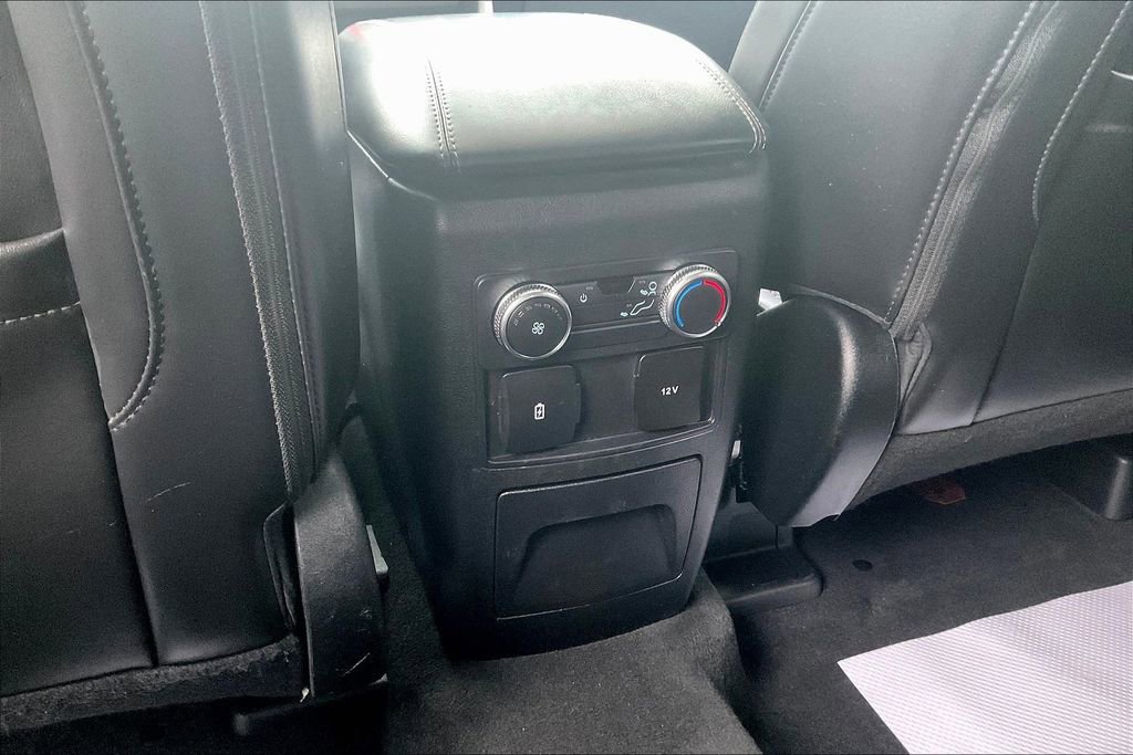 Used 2022 Ford Explorer XLT w/ Equipment Group 202A image 30