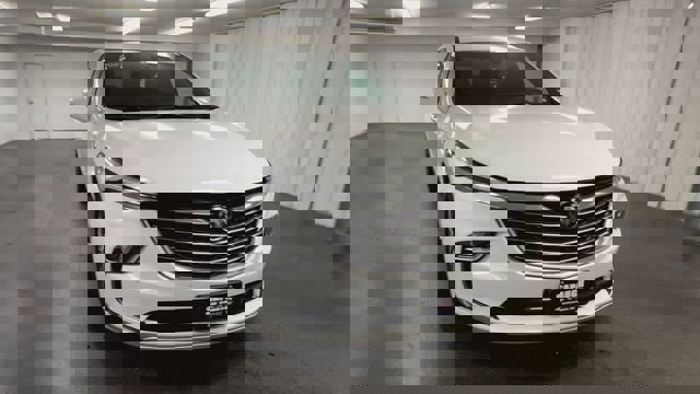 Certified 2023 Buick Enclave Essence w/ Trailering Package, 5000 lbs. FWD image 3