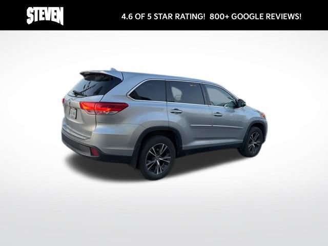 Used 2019 Toyota Highlander Plus image 6