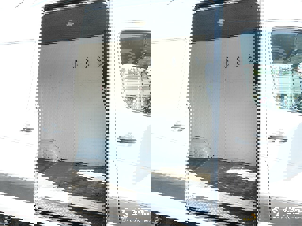 Used 2014 Mercedes-Benz Sprinter 2500 image 8