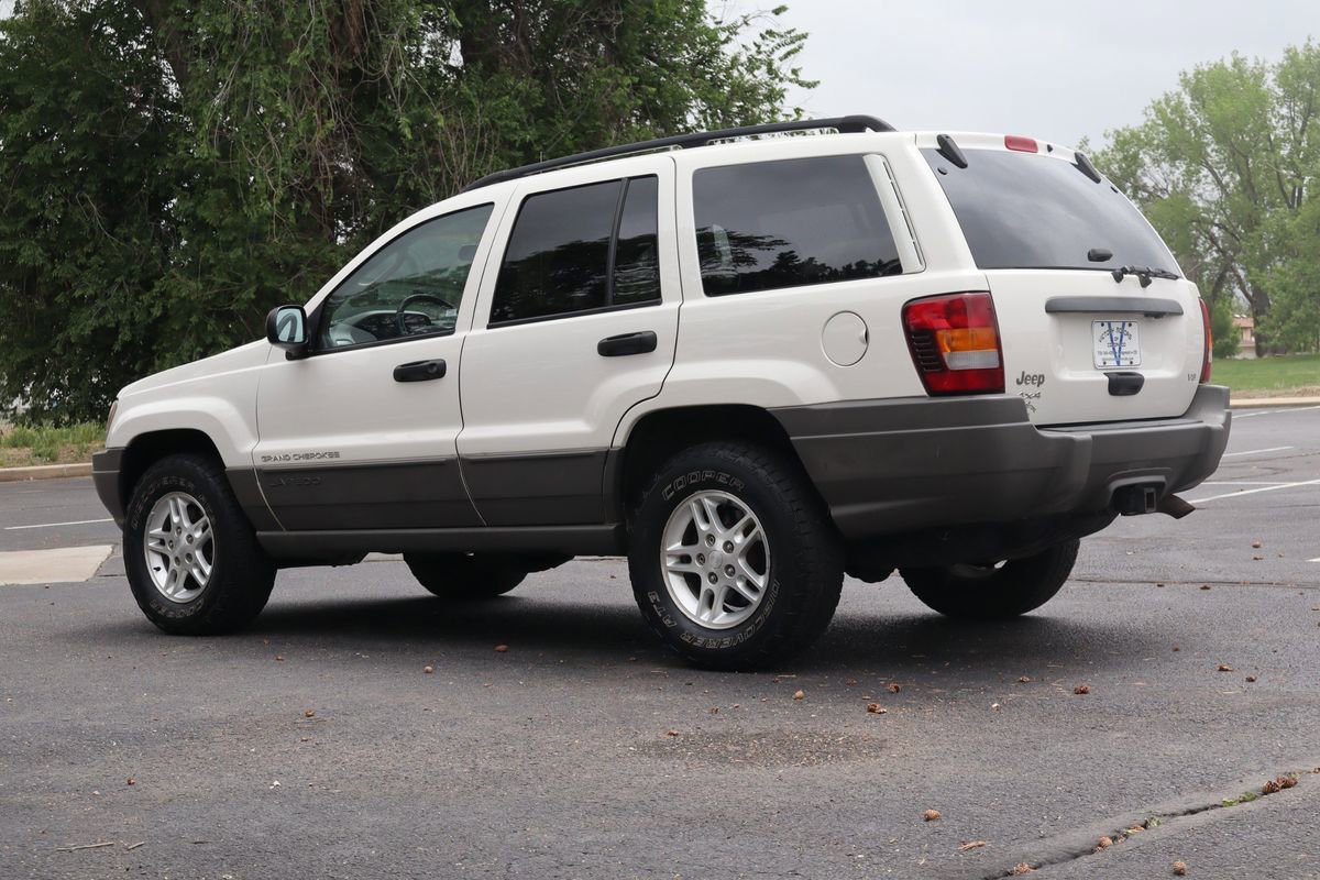 Used 2002 Jeep Grand Cherokee Laredo AWD/4WD image 7