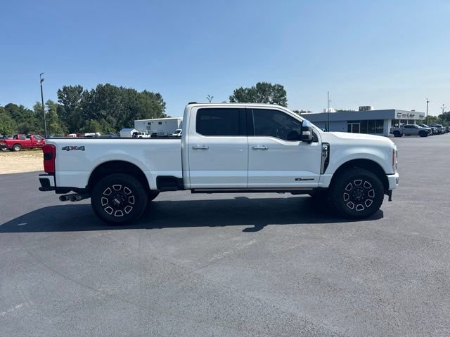 Used 2023 Ford F250 Platinum AWD/4WD image 7
