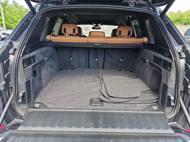 Used 2021 BMW X5 xDrive40i w/ Parking Assistance Package image 12