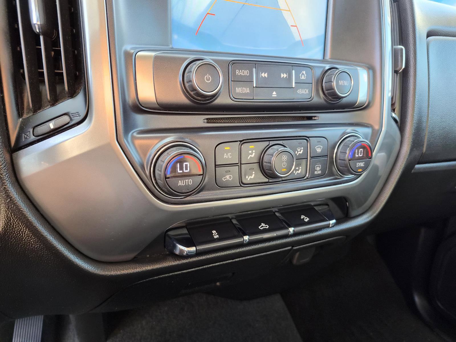 Used 2017 Chevrolet Silverado 1500 LT w/ Redline Edition AWD/4WD image 21