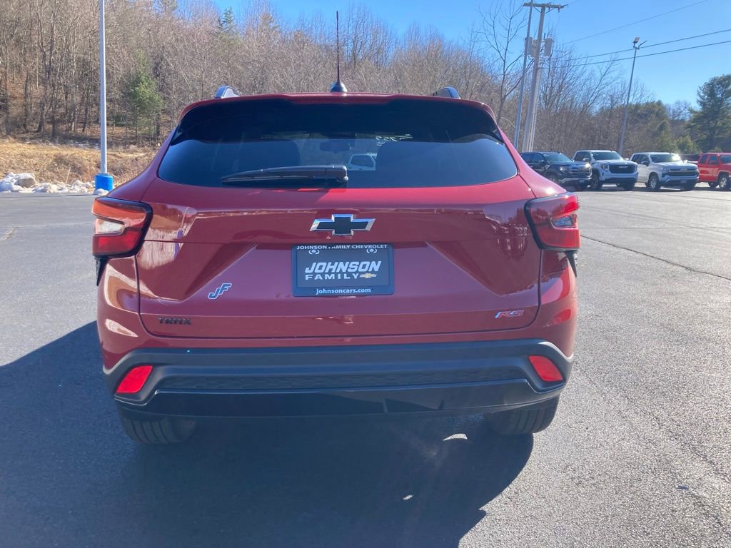 New 2026 Chevrolet Trax RS w/ Driver Confidence Package image 6