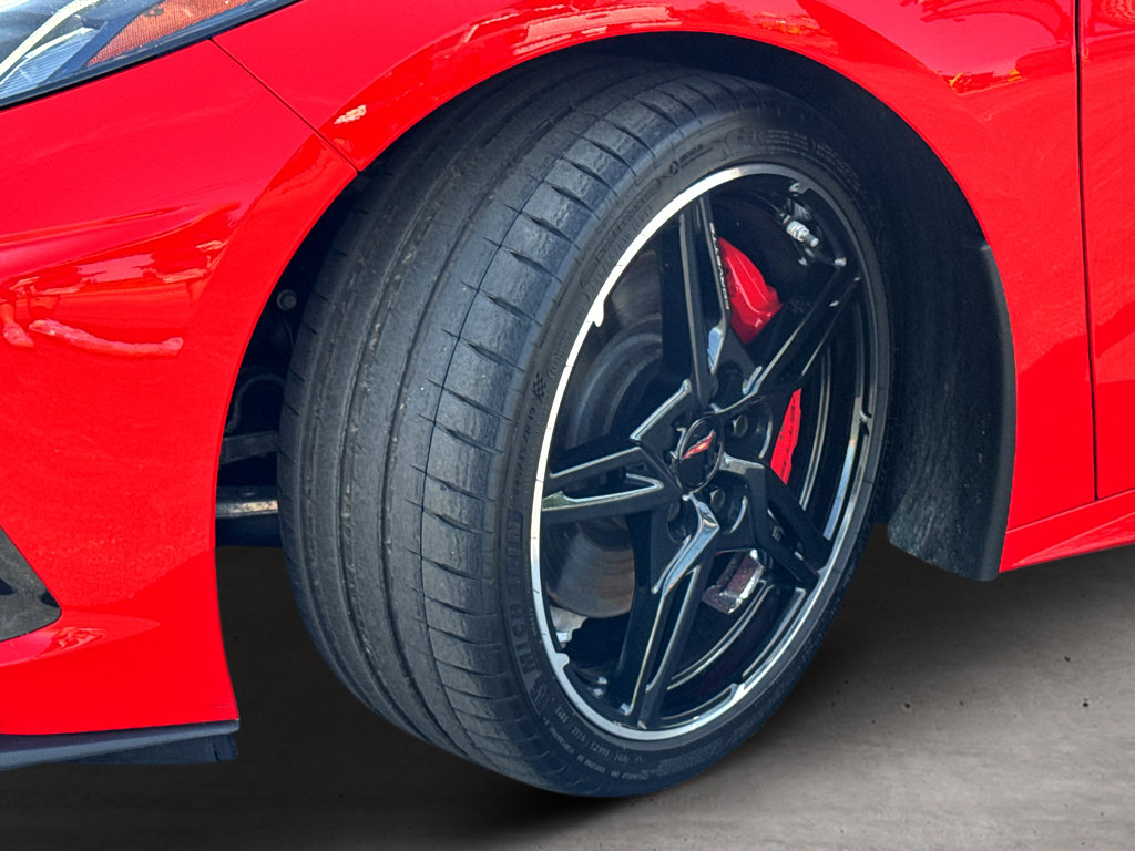 Used 2025 Chevrolet Corvette Stingray Premium Cpe w/ Z51 Performance Package RWD image 24