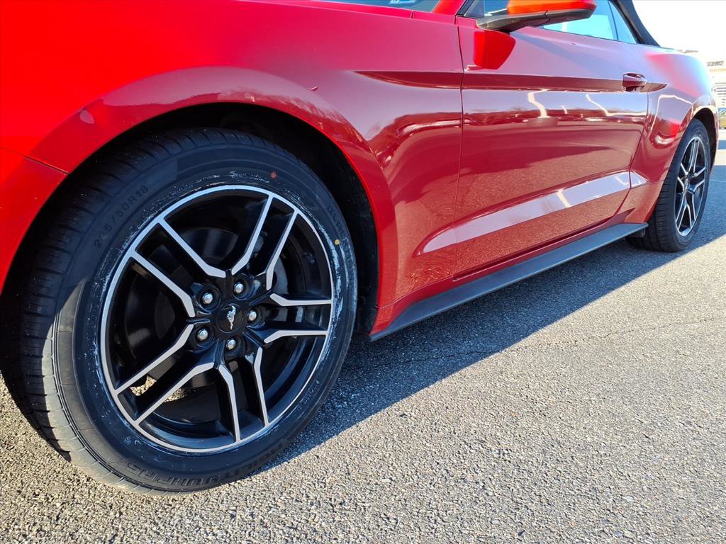 Used 2021 Ford Mustang Premium RWD image 9