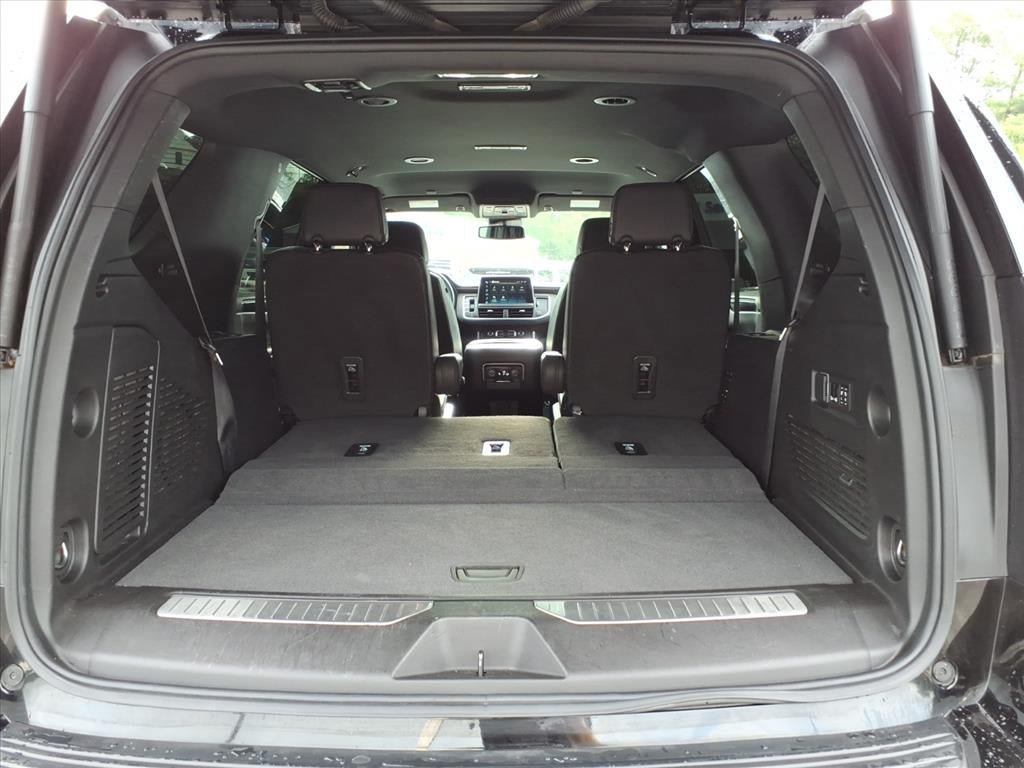 Used 2023 Chevrolet Tahoe RST w/ Luxury Package AWD/4WD image 7