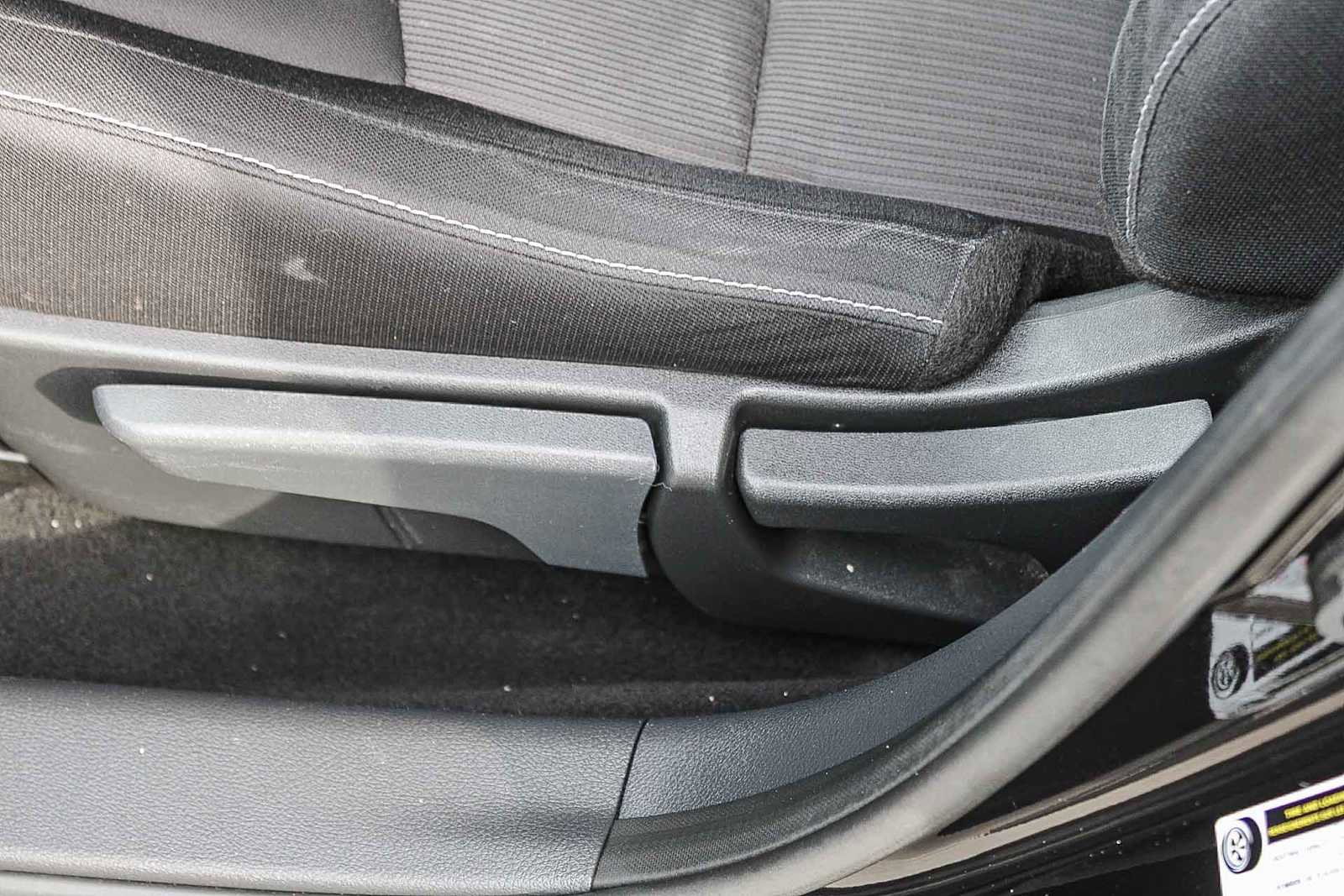 Used 2020 Nissan Sentra SV image 21