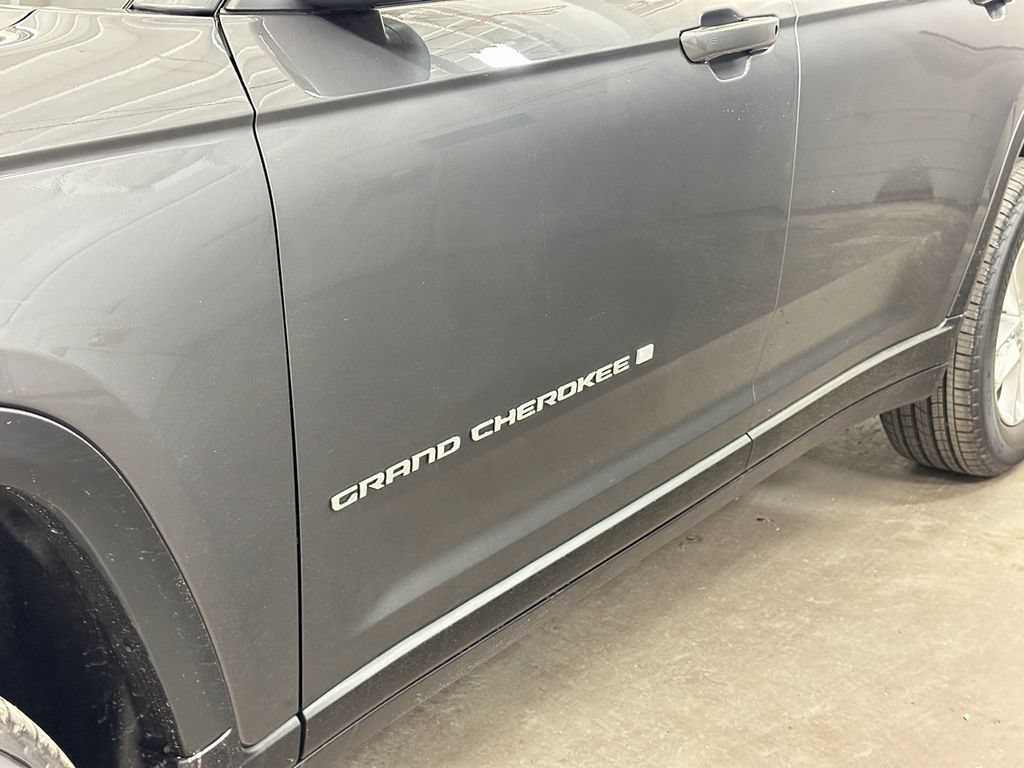 New 2026 Jeep Grand Cherokee L 4WD image 18