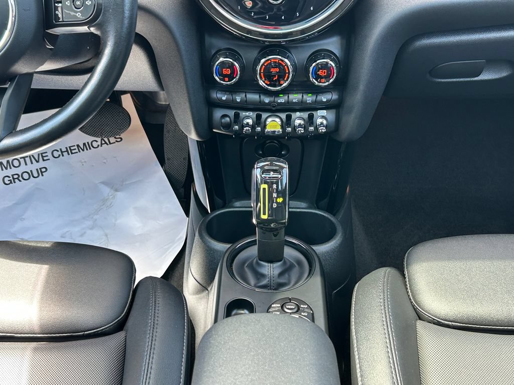 Used 2024 MINI Cooper SE FWD image 26