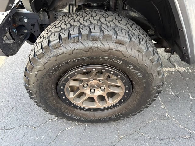 Used 2021 Jeep Wrangler Unlimited Rubicon w/ Xtreme Recon 35" Tire Package AWD/4WD image 11