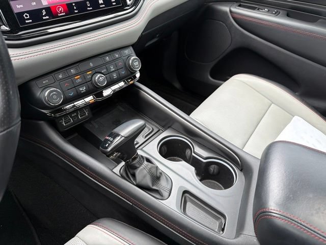 Used 2023 Dodge Durango GT RWD image 34