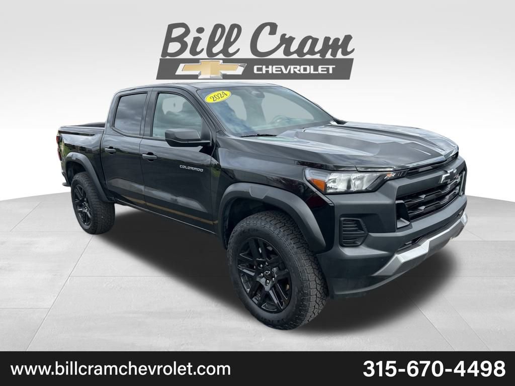 Used 2024 Chevrolet Colorado Trail Boss w/ Advanced Trailering Package