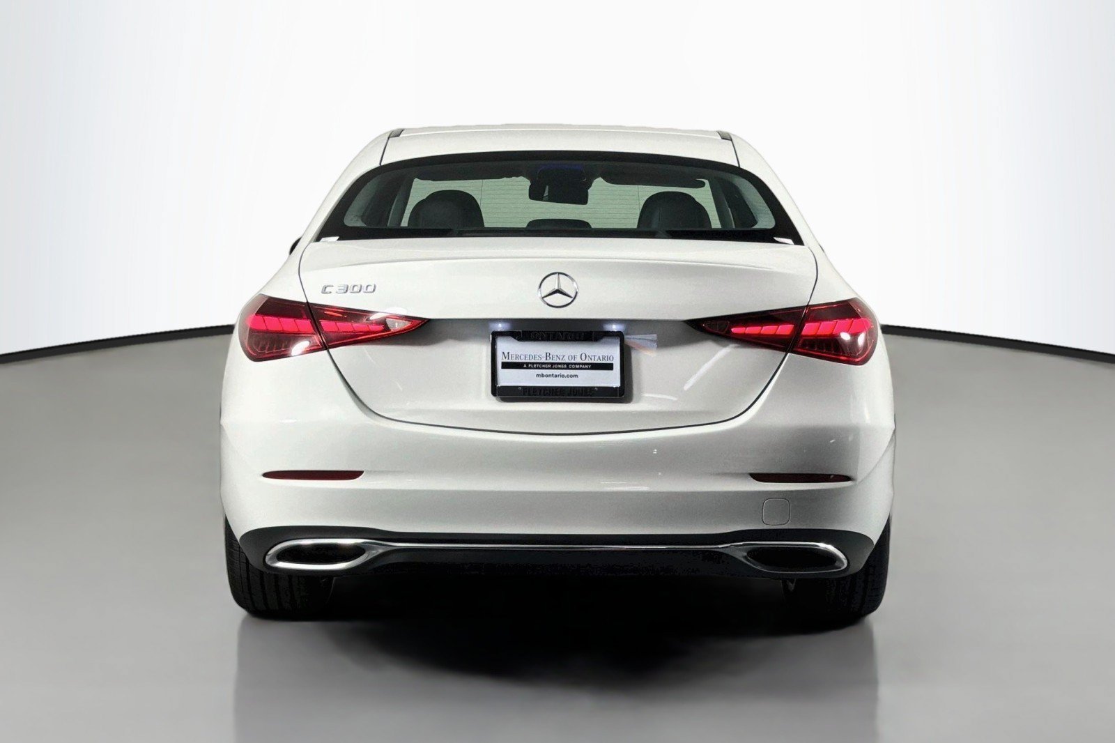 Used 2022 Mercedes-Benz C 300 Sedan image 4