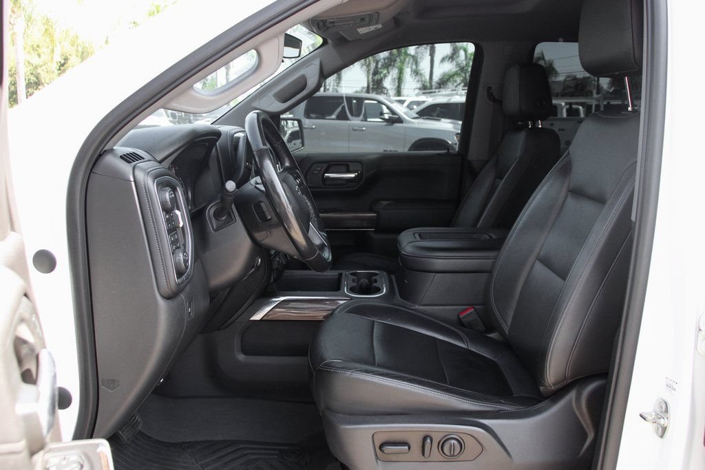 Used 2020 Chevrolet Silverado 1500 RST AWD/4WD image 18