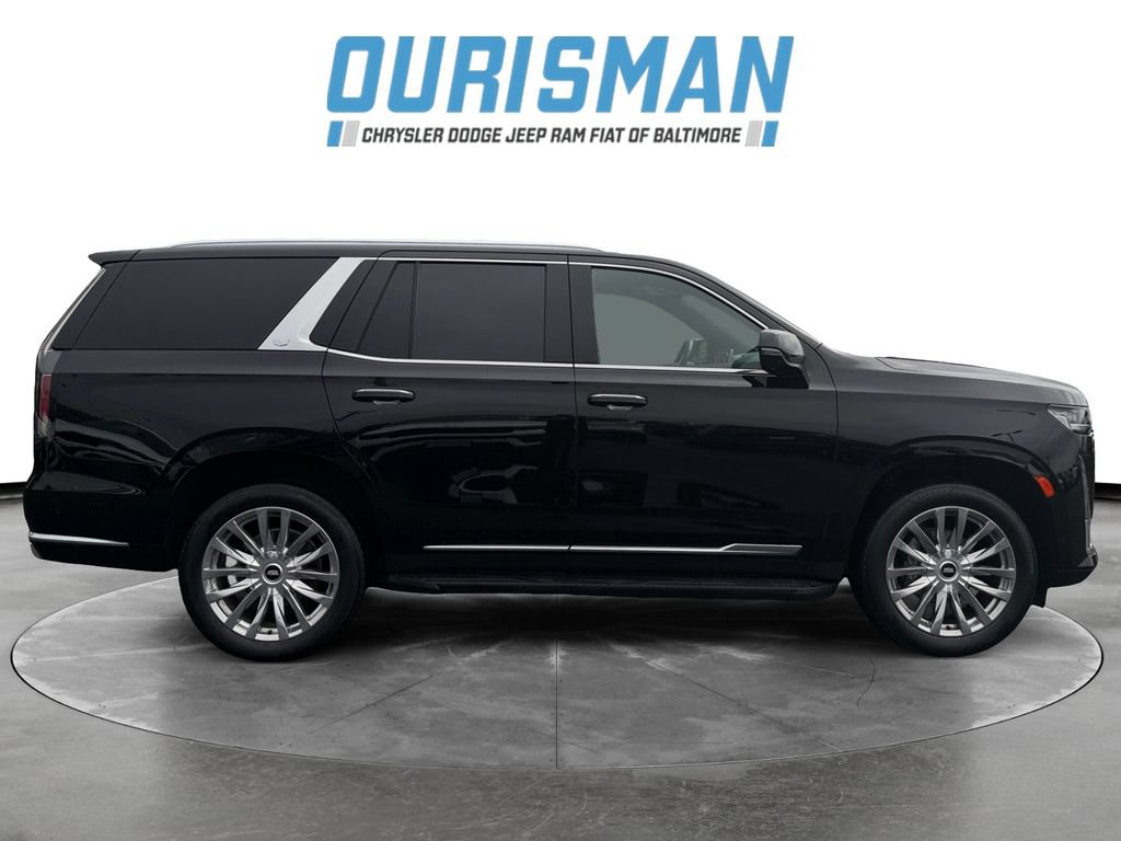 Used 2021 Cadillac Escalade Premium Luxury w/ LPO, Illumination Package AWD/4WD image 7