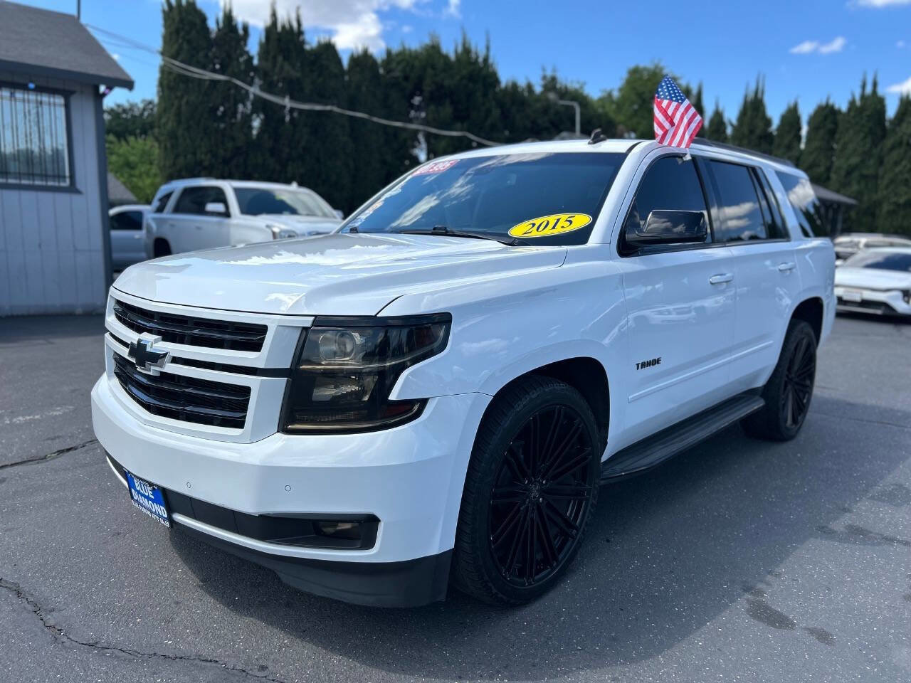 Used 2015 Chevrolet Tahoe LTZ image 3