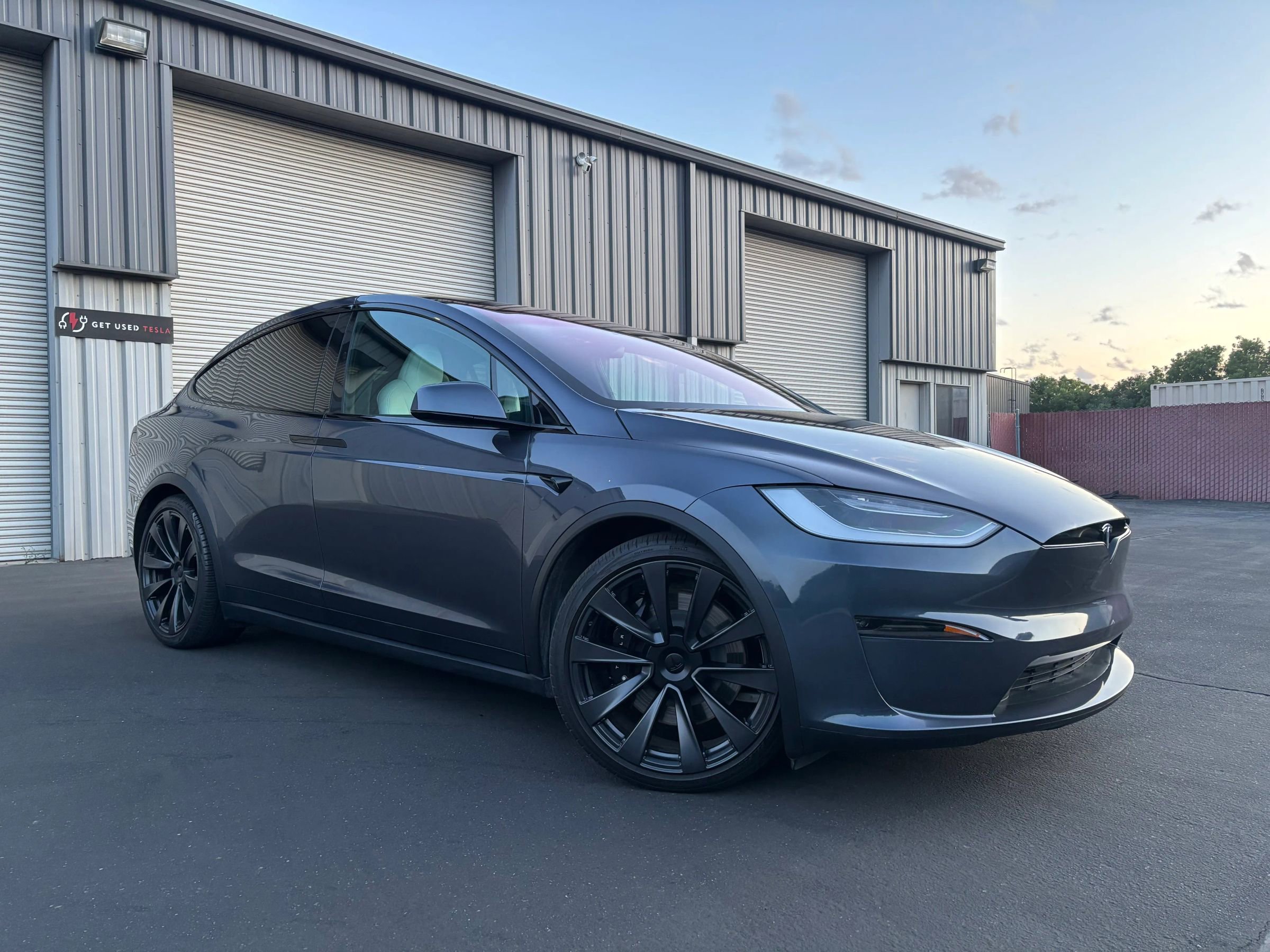Used 2023 Tesla Model X AWD/4WD image 2