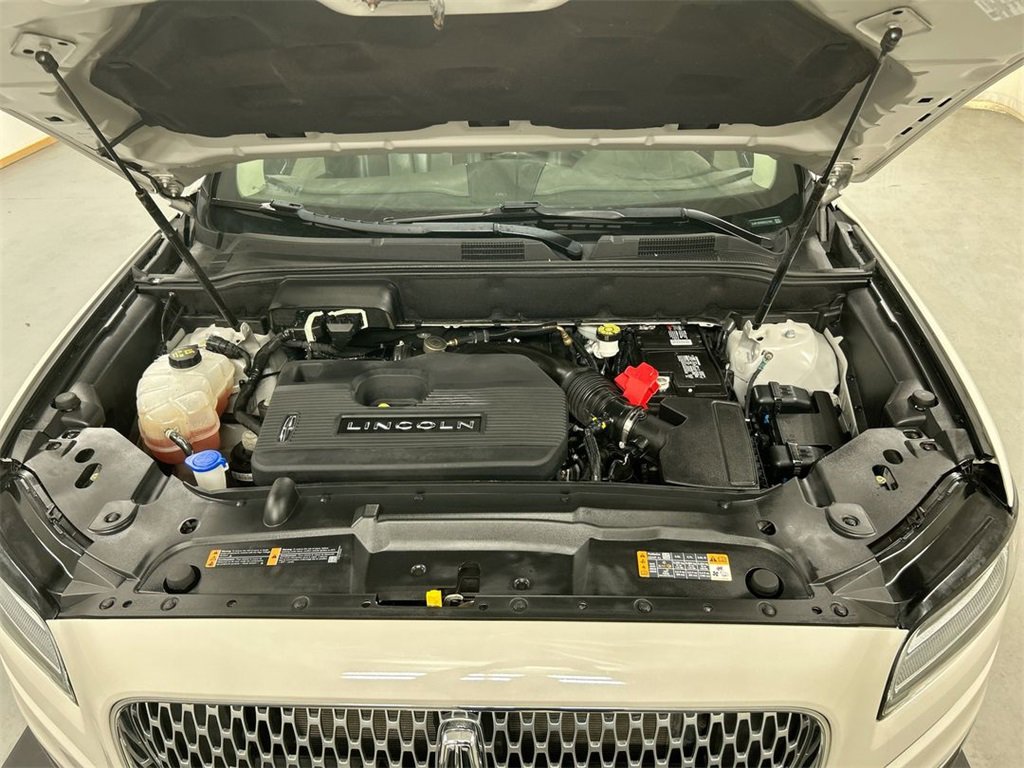 Used 2019 Lincoln Nautilus Select image 25