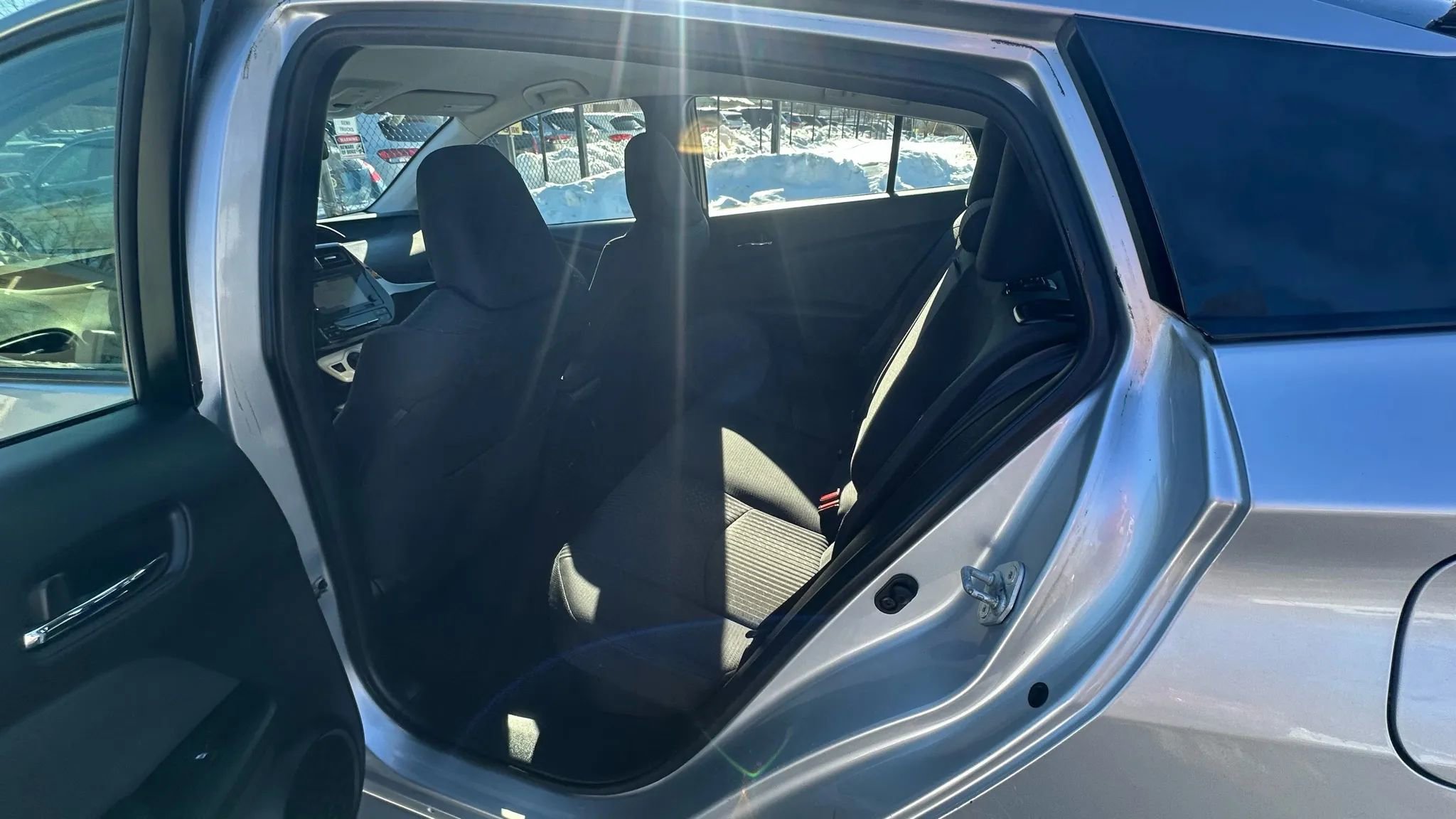 Used 2016 Toyota Prius Three image 19