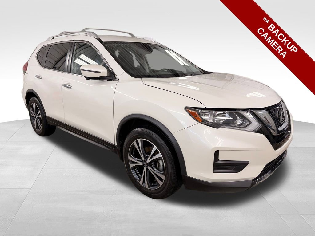 Used 2020 Nissan Rogue SV w/ Premium Package image 10