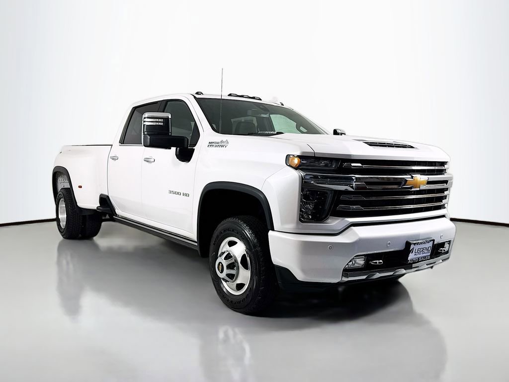 Used 2023 Chevrolet Silverado 3500 High Country w/ Safety Package II AWD/4WD image 3